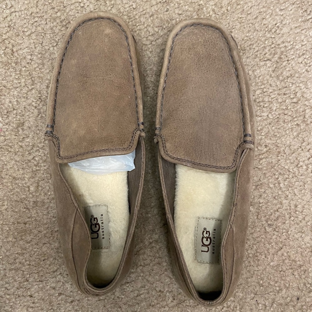Ugg Men’s Suede Soft Moccasin Slippers